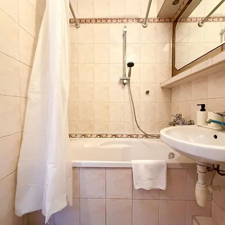 Park Skowroni Comfort By Bookinghost Appartement